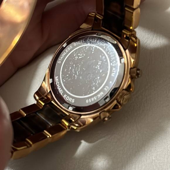 Michael Kors Watch-Yellow Gold Toned/Tortoise Band-Pink Face-Crystal Bezel-Box - Picture 10 of 17